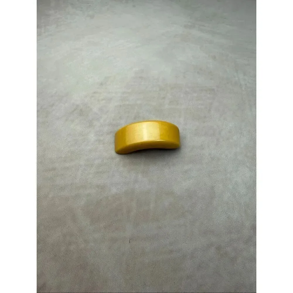 Vintage Bakelite Butterscotch Hair Clip READ